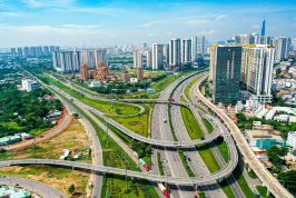 Chuyên gia quốc tế: Nên thúc đẩy các tập đoàn tư nhân lớn